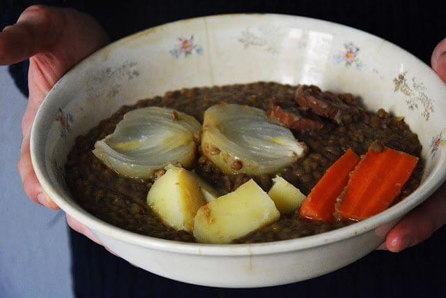 Mari Cocinillas - Lentejas estofadas con chorizo, receta tradicional