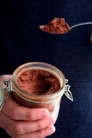 Mari Cocinillas - Mousse de chocolate fácil y rápida